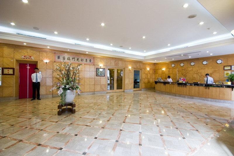 Oriental Hotel Tainan Esterno foto