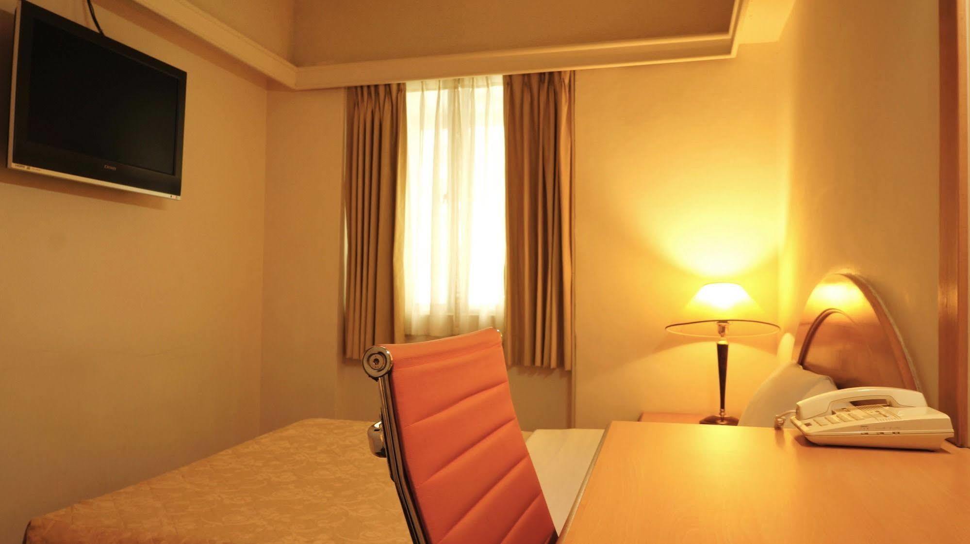 Oriental Hotel Tainan Esterno foto